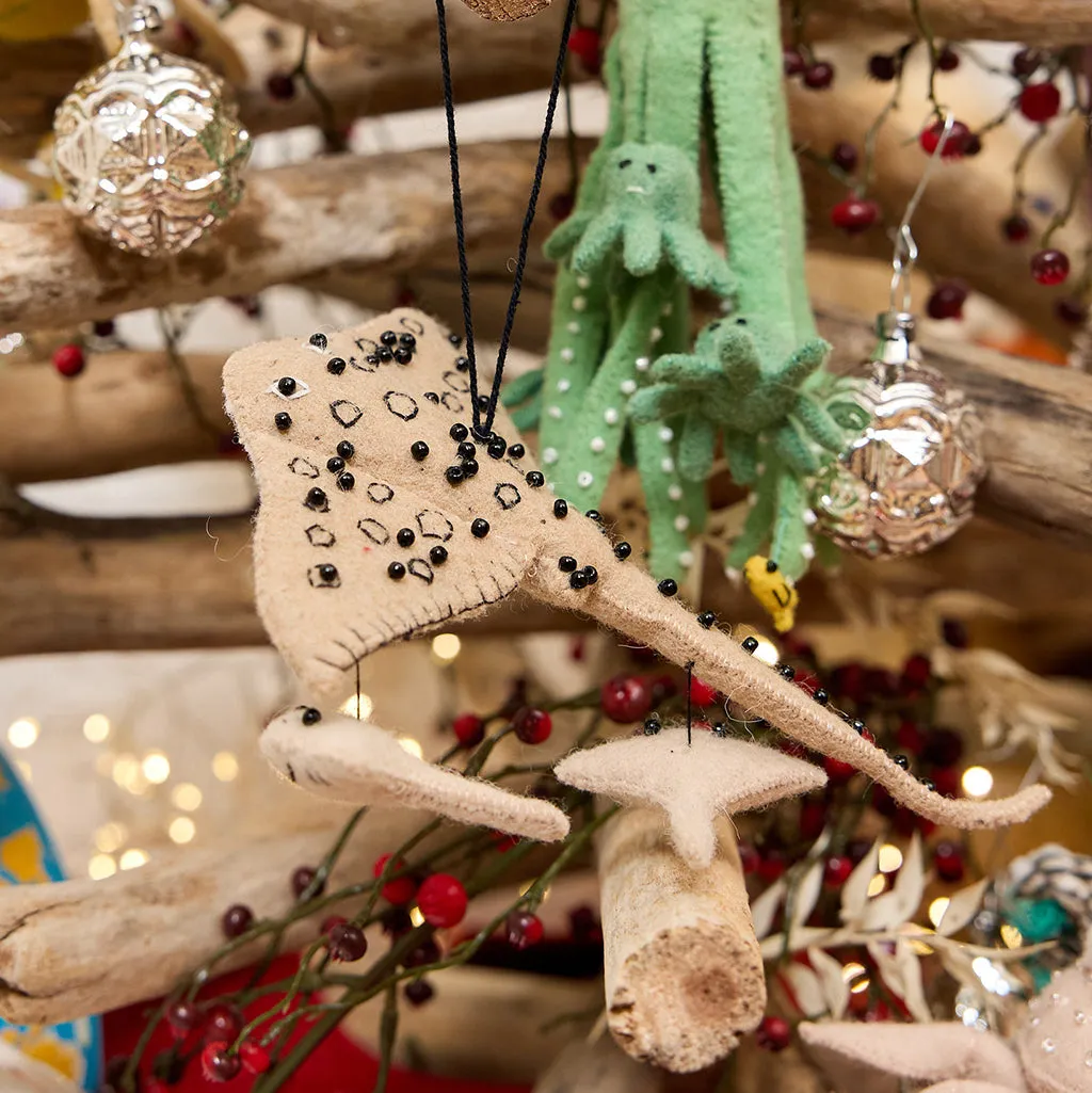 Manta Ray Dad Ornament